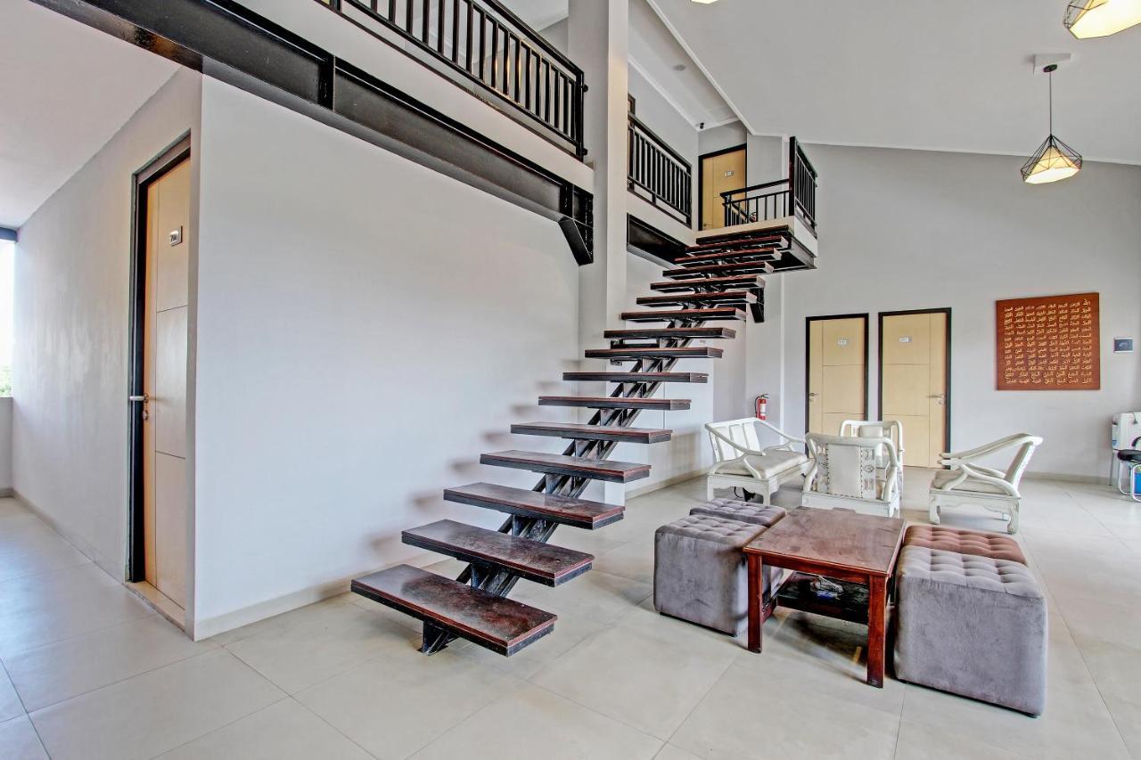 Hotel Capital O 91377 Mk Prime Syariah Semarang Exterior foto